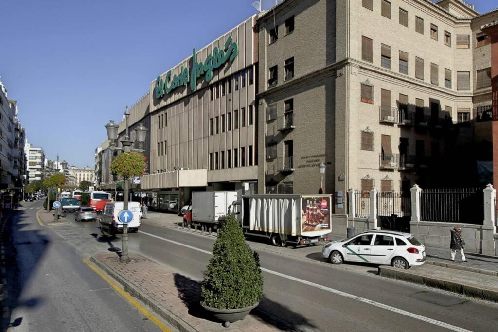 Acogedor Apartamento En El Centro De La Ciudad Granada Exterior foto